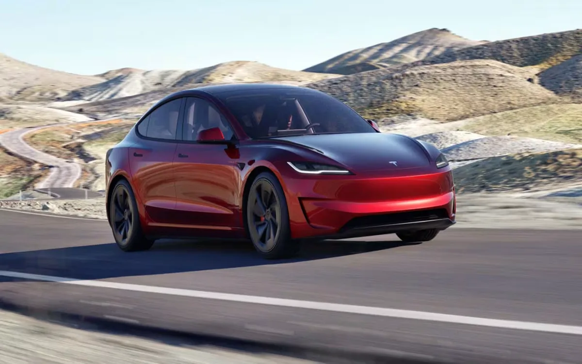 Tesla Model 3 Performance AWD